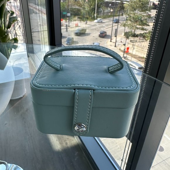 Light Blue Leather Mini Travel Jewelry Box w Handle and Ring Slots Tuscan Design - Picture 3 of 5